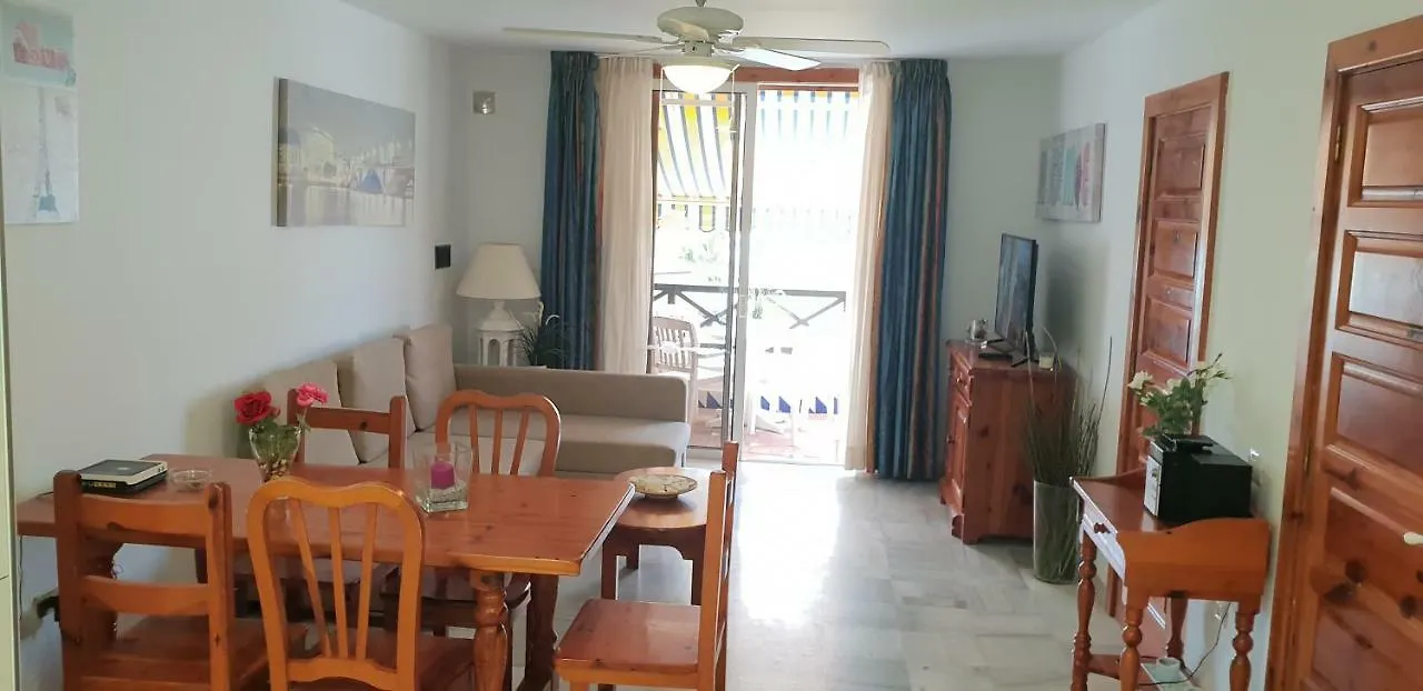 Two Bedroom Beachfront Apartment No 3 With Sea-View, Heated Pool, Close To The Sea Arona